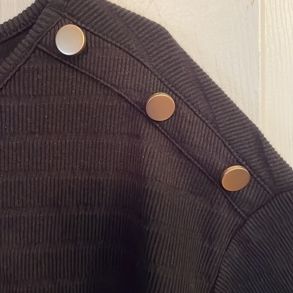 Classic Gold-Brown Knitted Long Sleeve Sweater main image 1